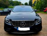 Mercedes-Benz E350 AMG Line/299 PS/blau Metallic/45.000 km - mit Benzin-Antrieb: Blau, Limousine, mit Klimaanlage, Metallic