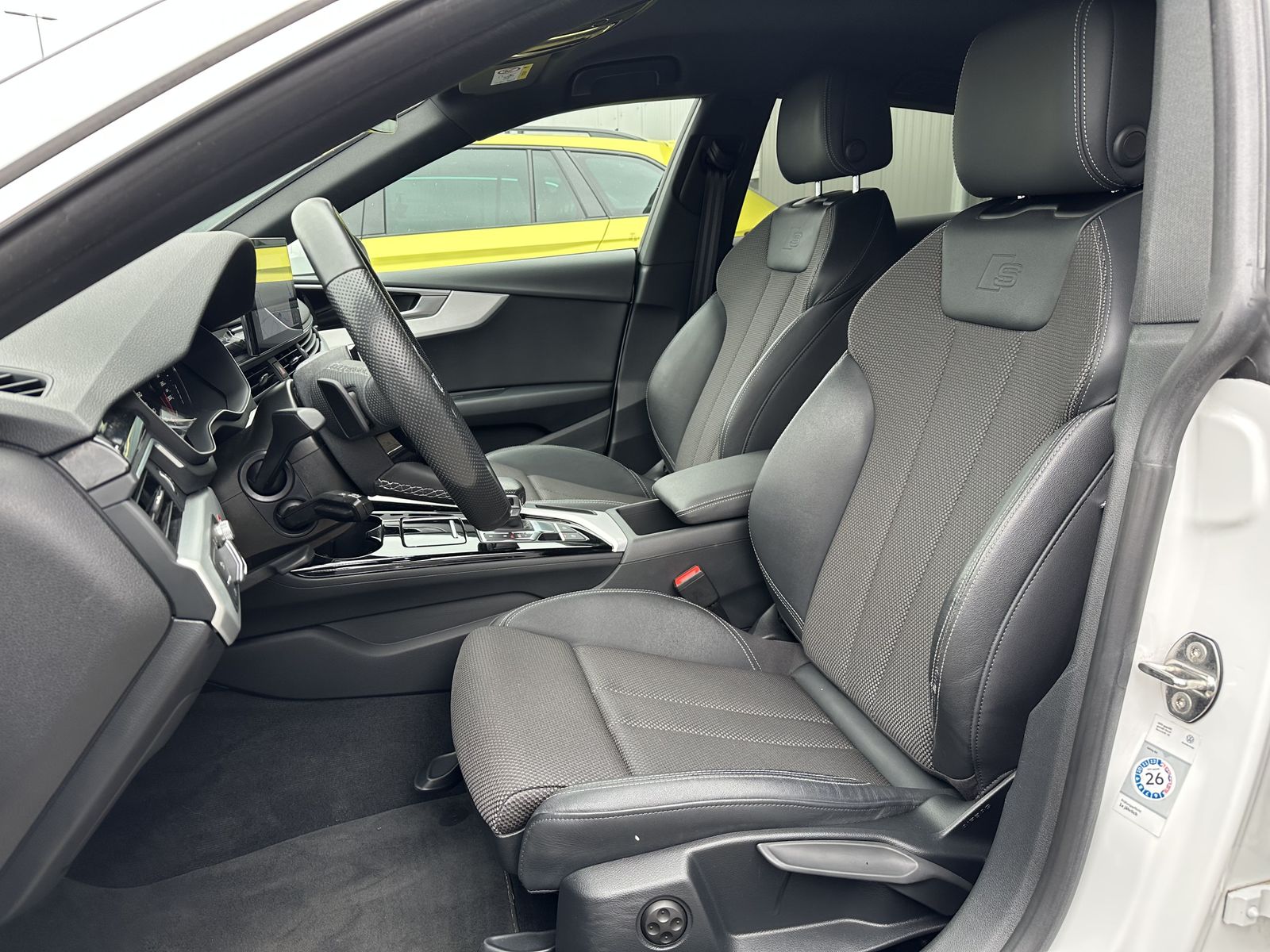 Fahrzeugabbildung Audi A5 SpB 40 TDI Qu S-Line NAV+LED+ACC+HEAD-UP+19ZO