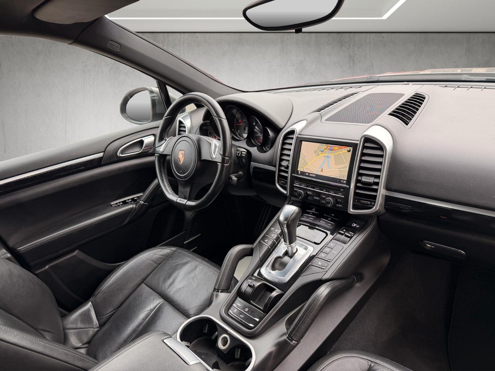 PORSCHE CAYENNE 245CH 4X4 BVA - ENTRETIEN COMPLET PORSCHE