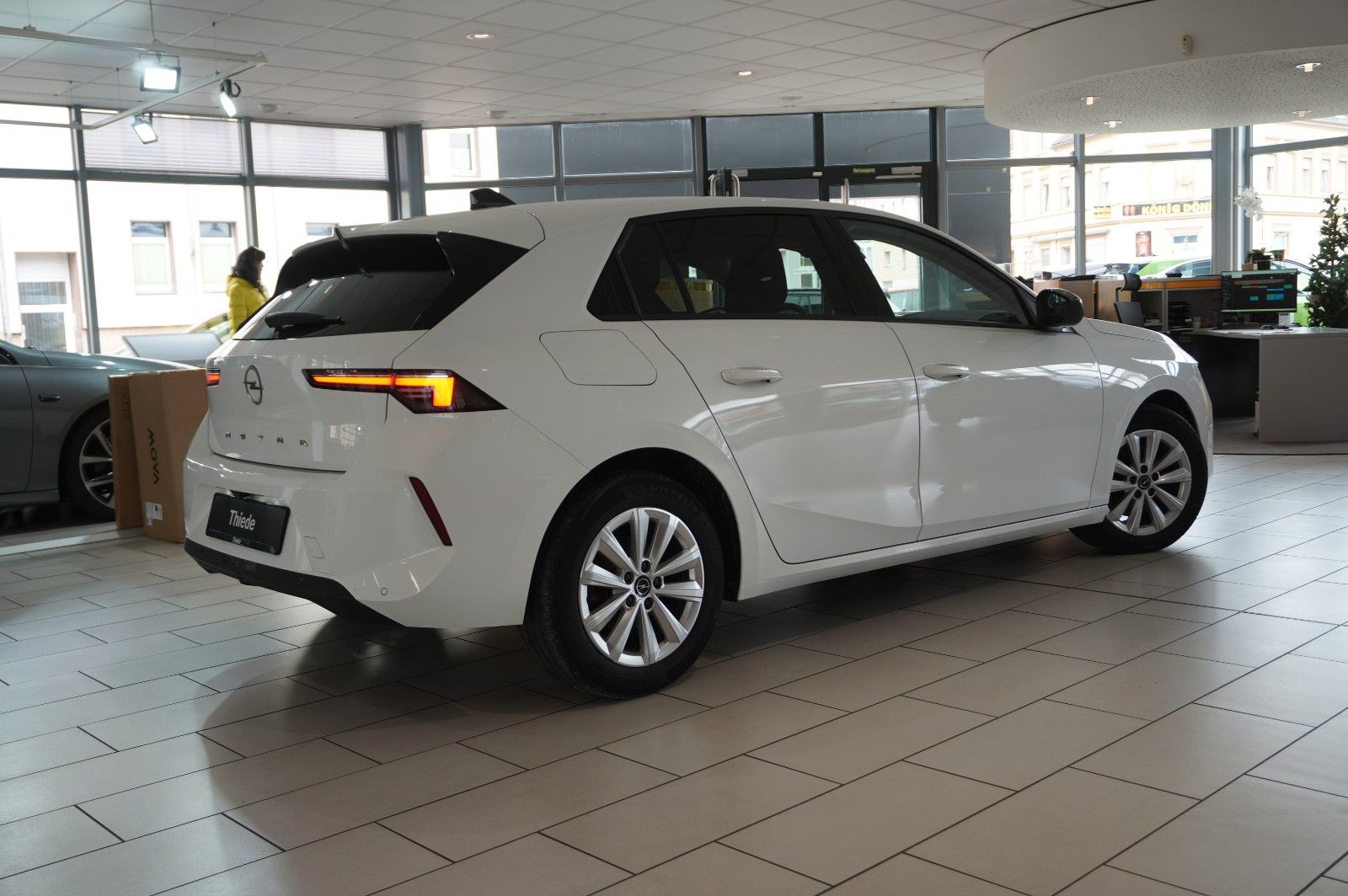 Fahrzeugabbildung Opel Astra L Lim. 1.5D BUSINESS EDIT. NAI/LED/KAMERA