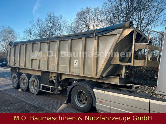 Benalu TF 34 C / 3 Achser /Blatt/Blatt / Plane /