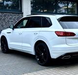 Volkswagen Touareg 3.0 TDI 330PS 750Nm R-Line Black Style - Volkswagen Touareg 7L