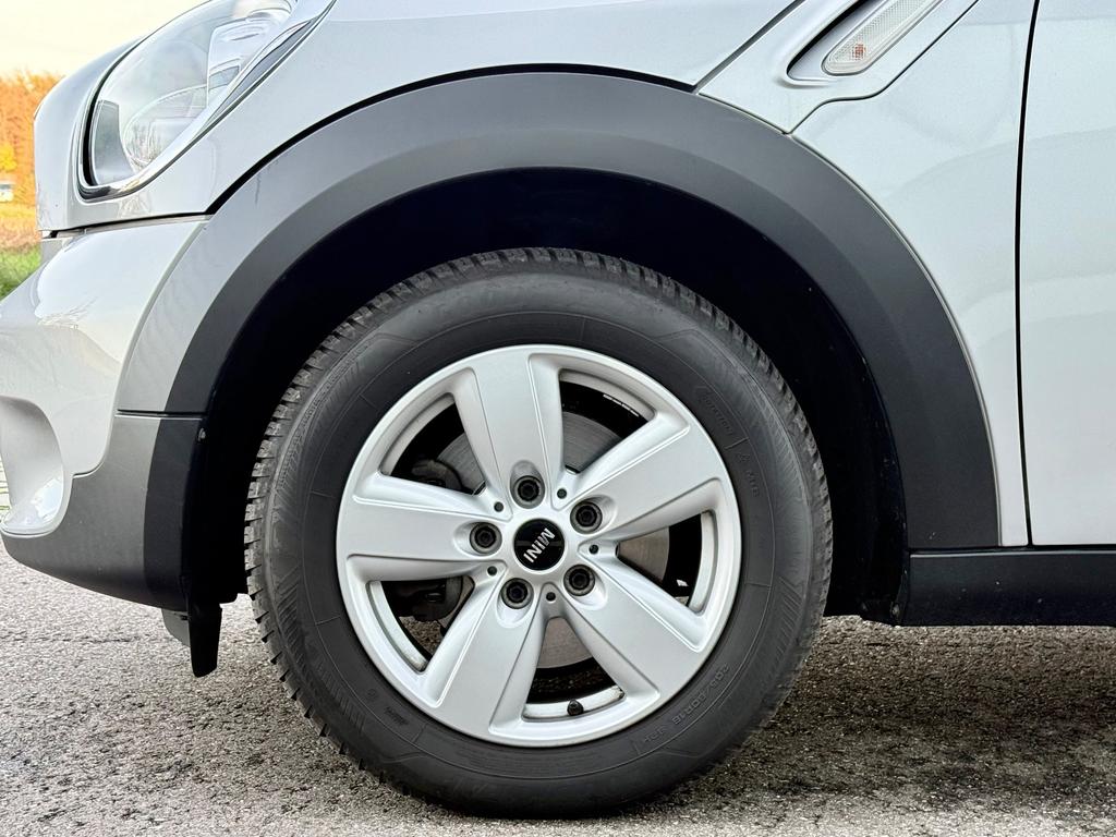 MINI Cooper Countryman