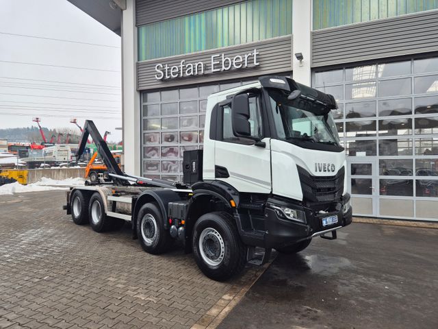 Iveco X-Way AD360X48Z/P HR 8x4 HIAB ULT26S59