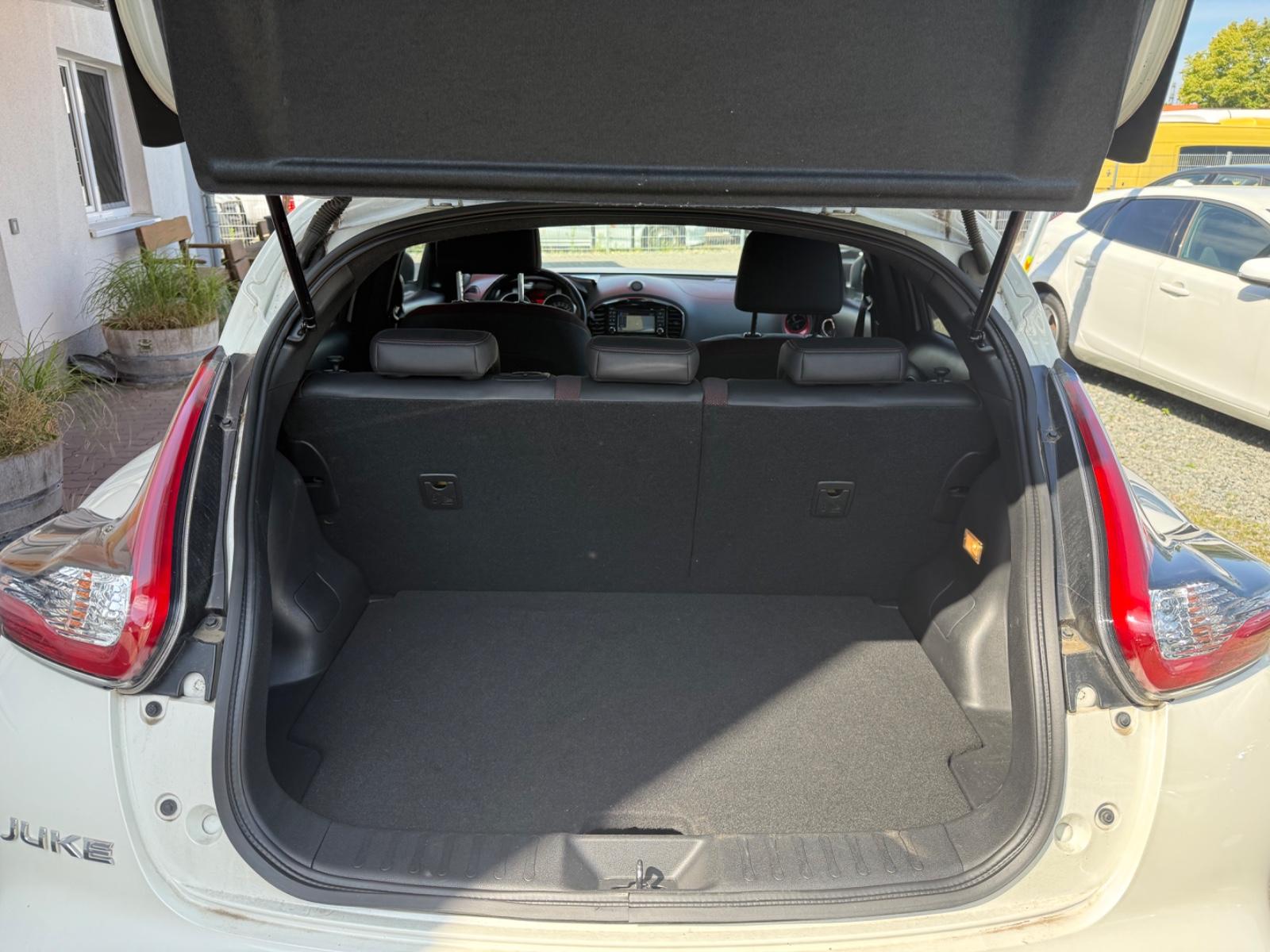 Nissan Juke Acenta=Automatik-Leder-Allwetterreifen=