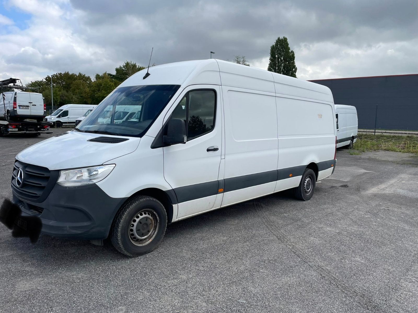 Fahrzeugabbildung Mercedes-Benz Sprinter III Kasten 317 CDI / unfallfrei/ H3 L4