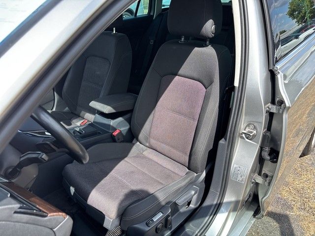 Passat Variant R-Line 2.0 TSI 360°AHK KESSY ACC