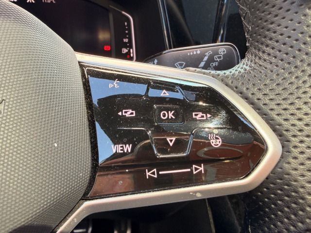 Fahrzeugabbildung Volkswagen T-Roc 2.0 TSI R-Line 4Motion DSG*Leder