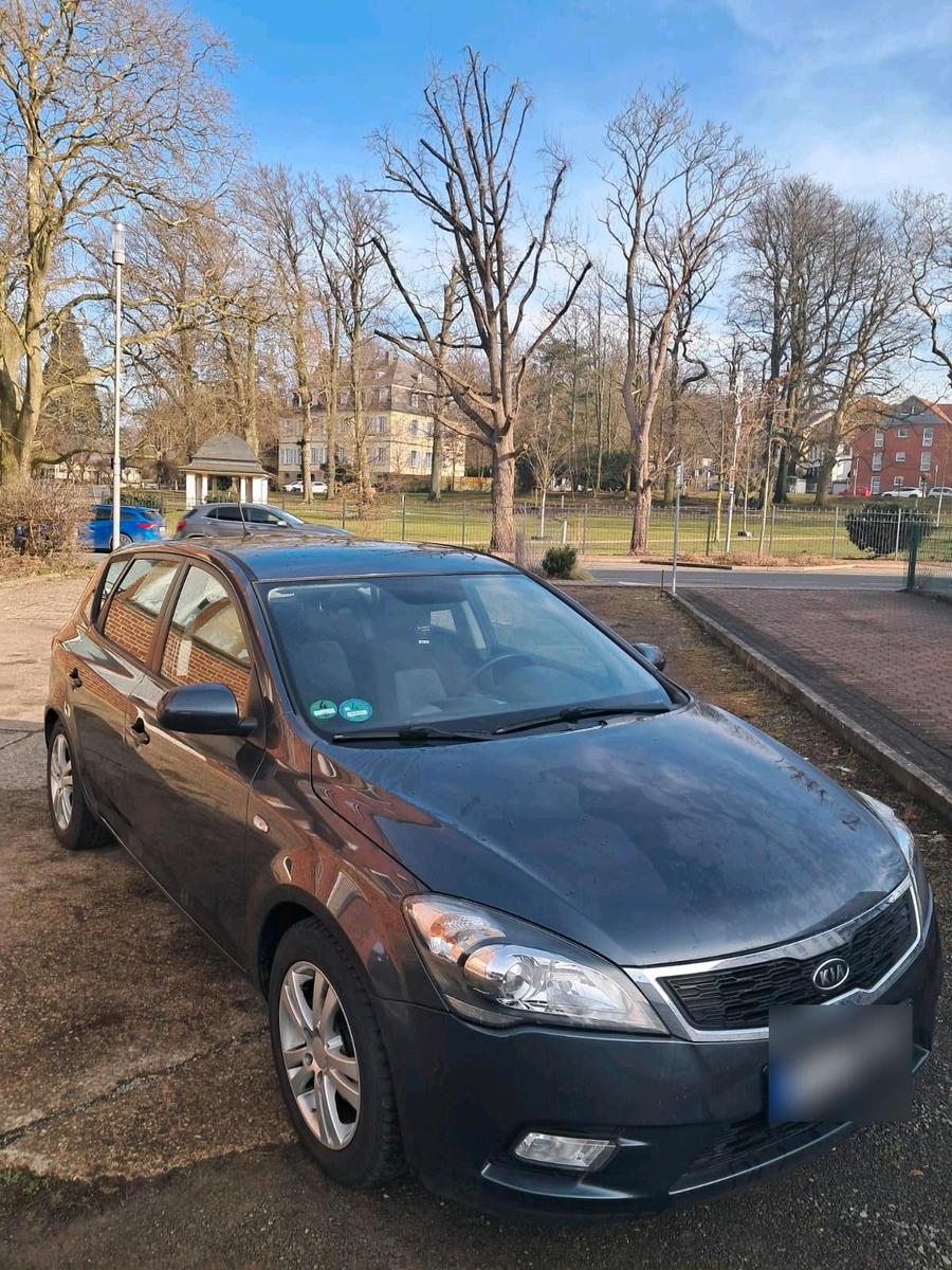 Kia Andere