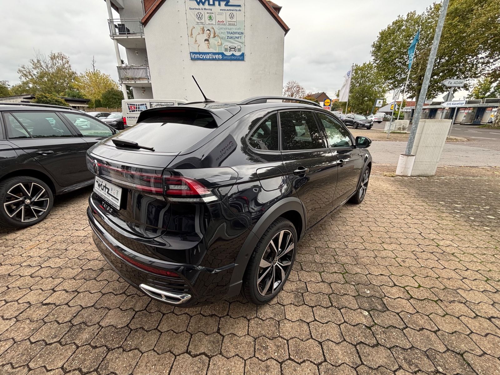 Fahrzeugabbildung Volkswagen Taigo R-Line Kam ACC