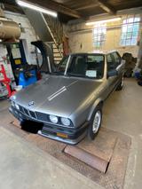 BMW 316i E30 Limousine - BMW 316: E30 316i