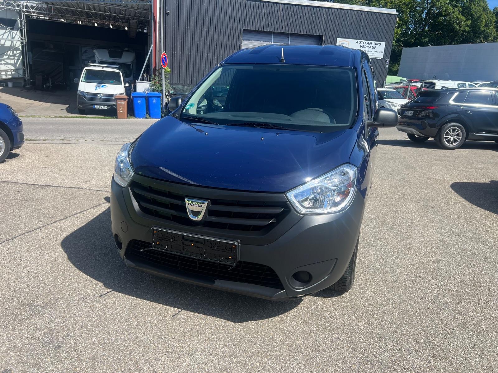 Dacia Dokker 2015 — rear view