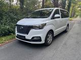 Hyundai H-1, STAREX,GRAND*8*SITZER - Hyundai H-1 mit Schiebetür
