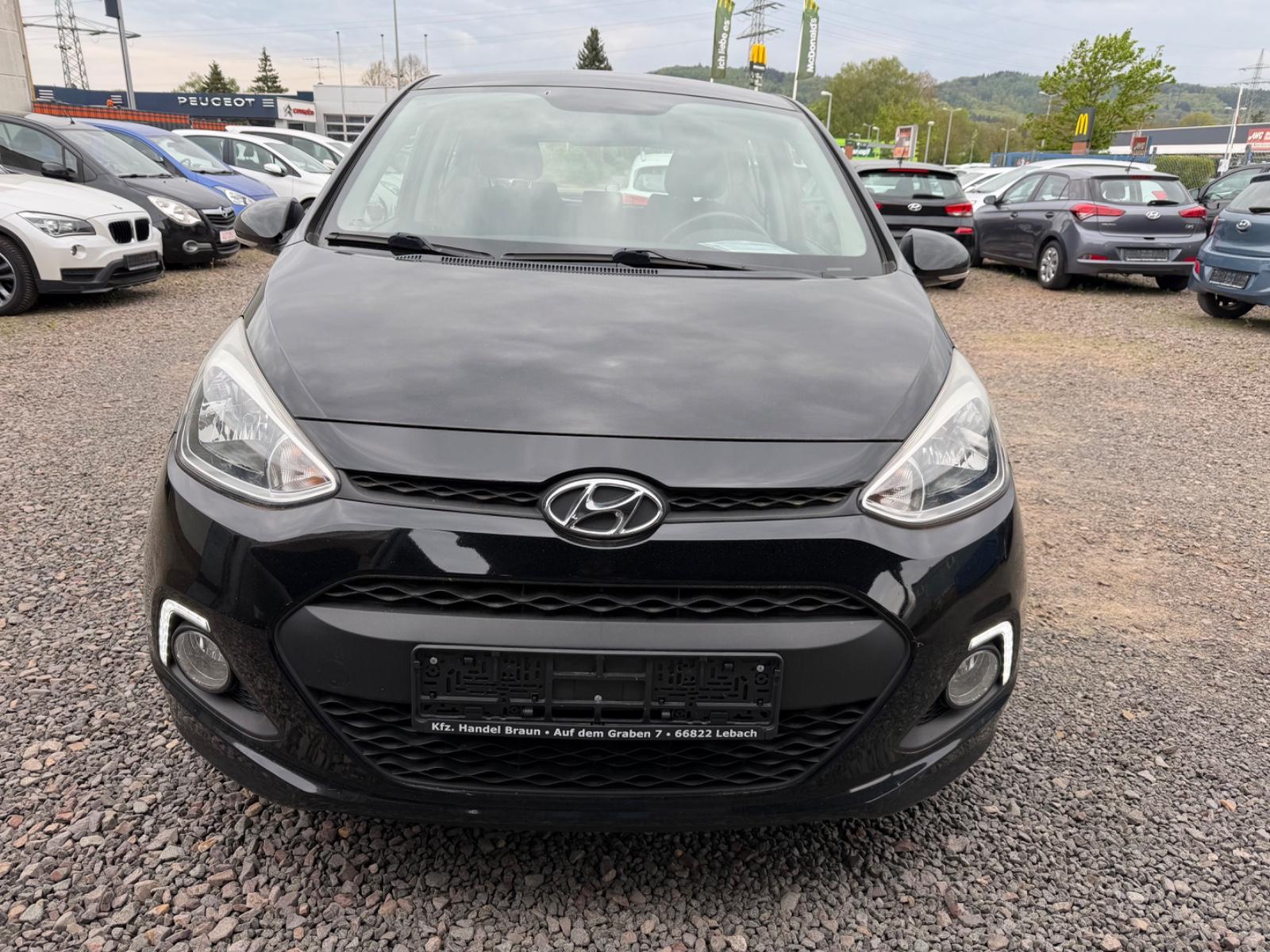 Hyundai i10 FIFA World Cup Edition