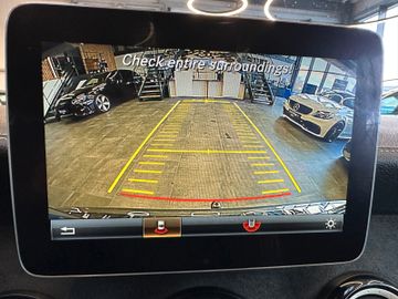 Mercedes-Benz GLA 220 d *4Matic *AHK*AMG*Pano*G Tronic*