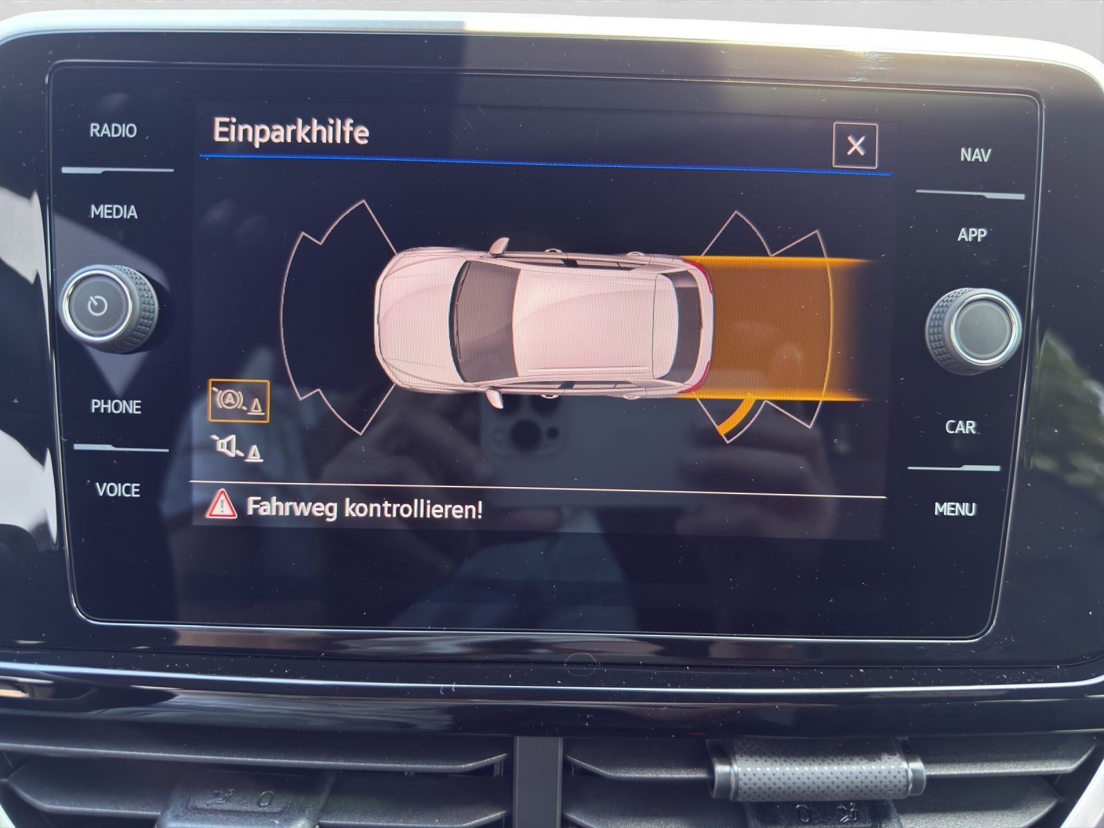 Volkswagen T-Roc - Bild 17
