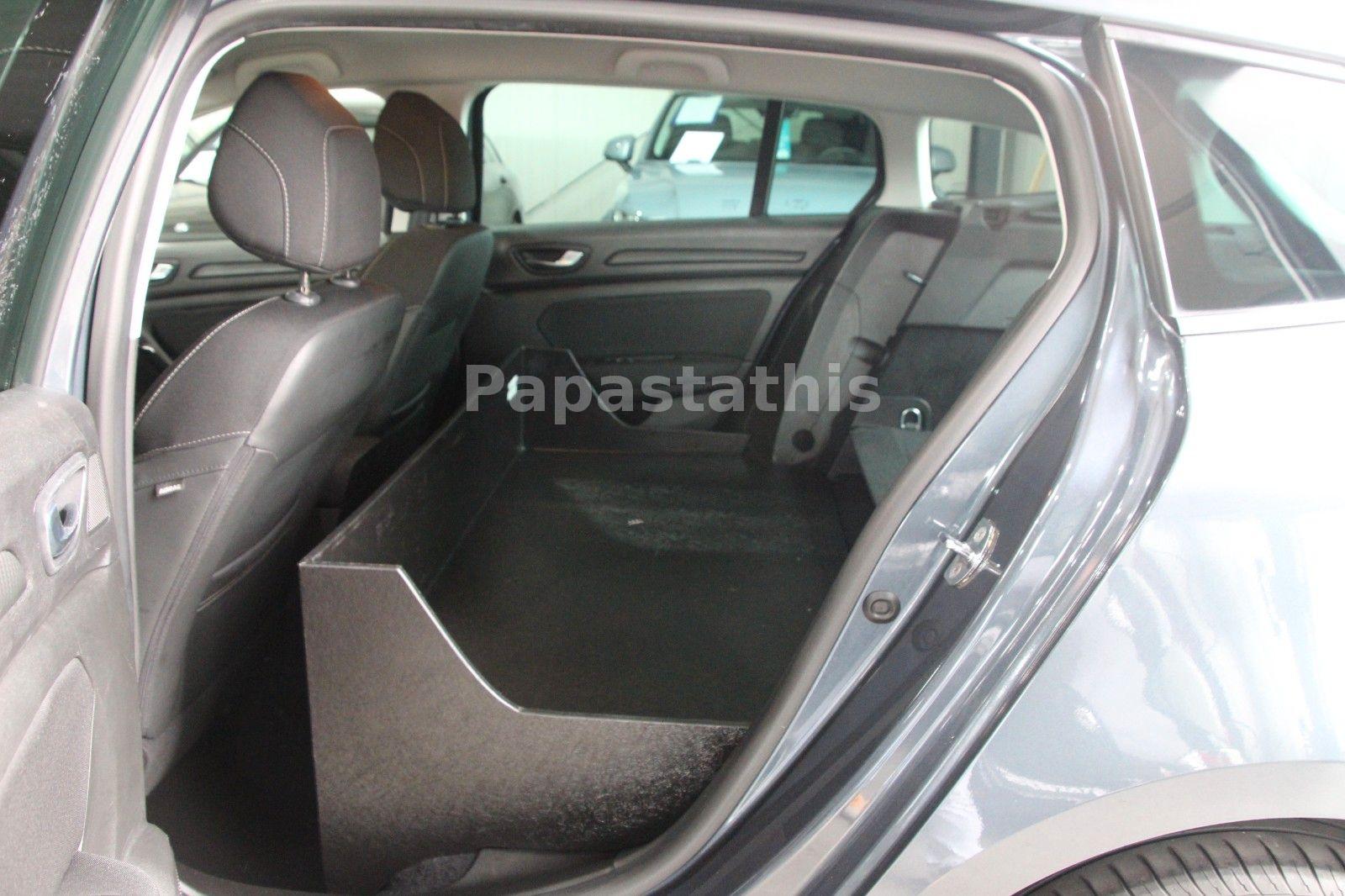 Renault Megane IV Grandtour Limited *LKW*NAVI*AHK*PDC*
