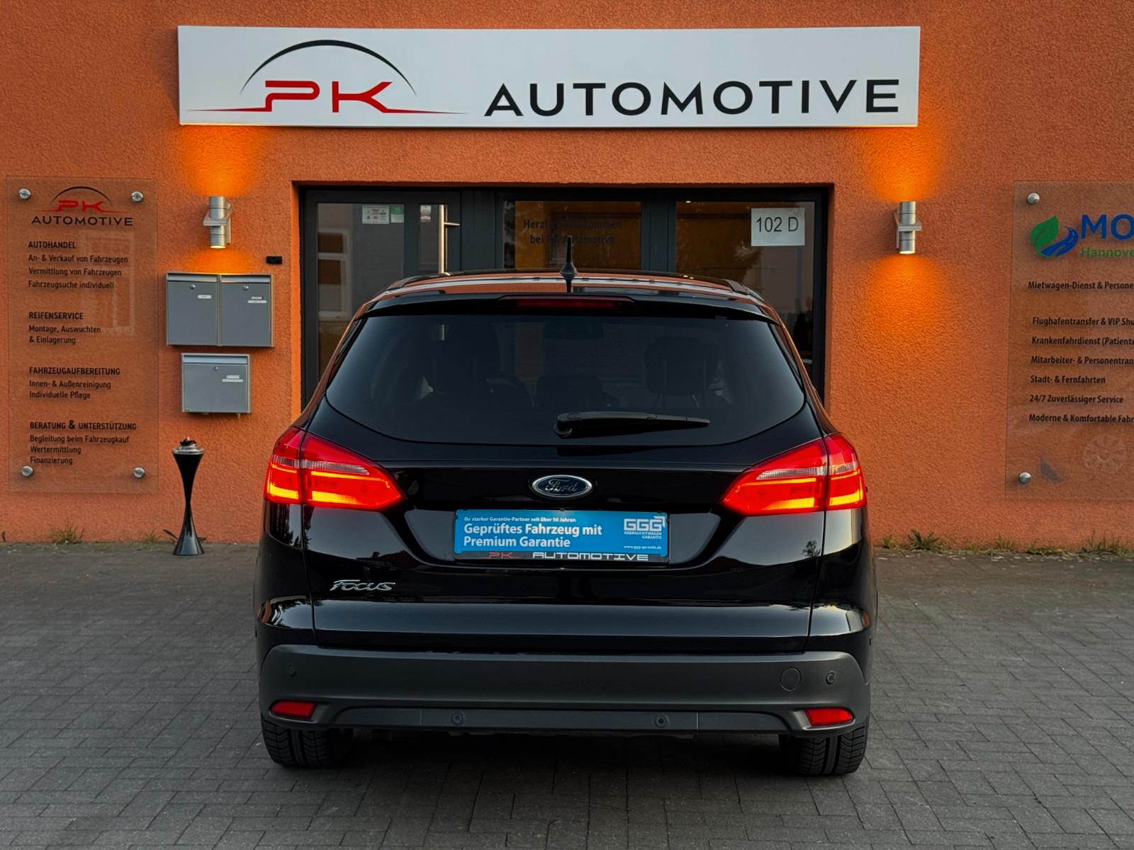 Ford Focus Turnier Titanium - Inkl. Doppel Garantie
