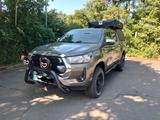 Toyota Hilux 2.8 Overlander, Camper, Diffsperre uvm