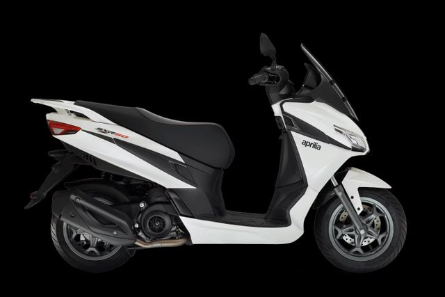 Aprilia SXR 50 ESSENCE WHITE