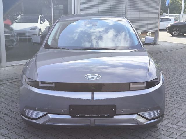 Fahrzeugabbildung Hyundai IONIQ 5 Uniq WERKSGA+MEMO+NAVI+LED SHZ+RELAX+360