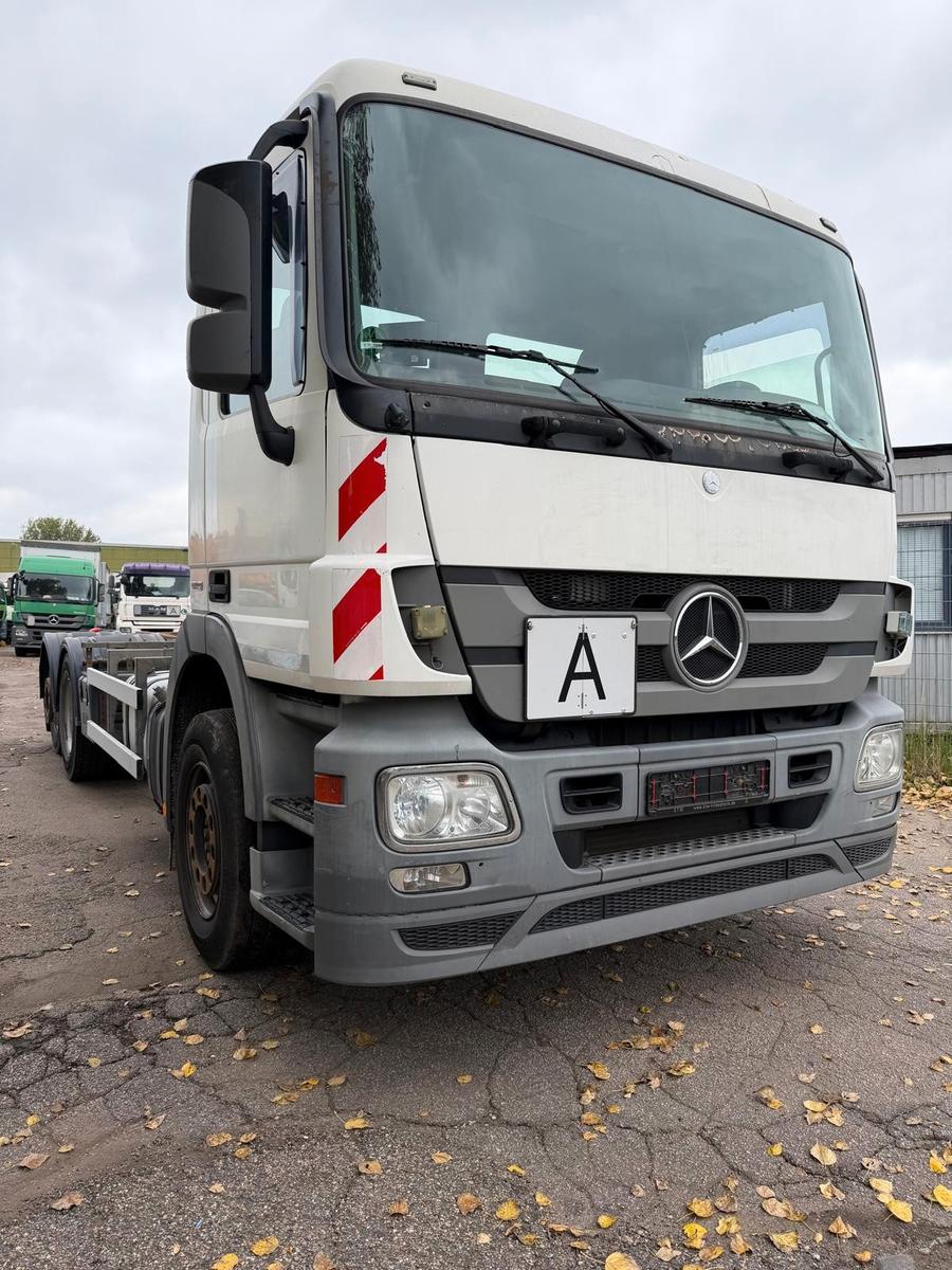 Mercedes-Benz Actros 2532, Fahrgestell, (keine 33,36,41,44,46