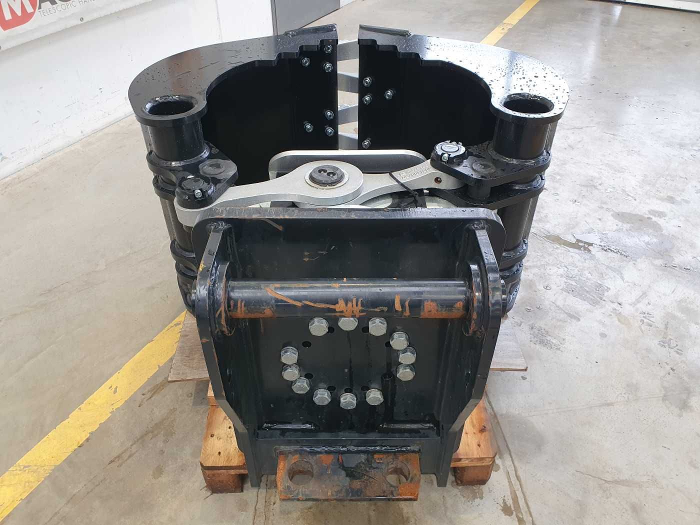 Fahrzeugabbildung Andere DMS SG18070 Sortiergreifer DEMO / inkl. Rotator