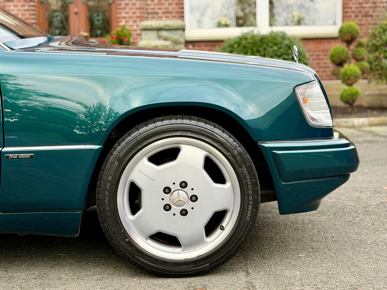 Mercedes-Benz E 220 W124 Cabriolet *Final Edition* *Deutsch*