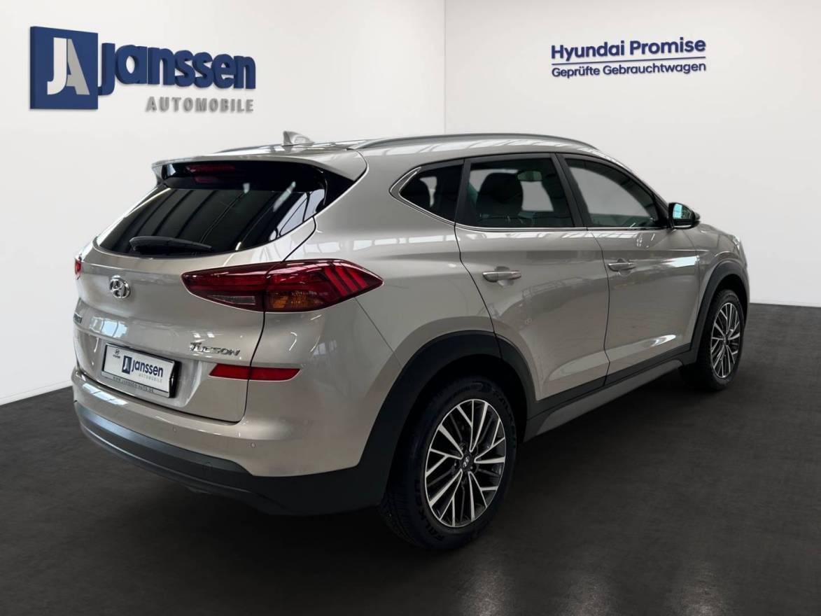 Fahrzeugabbildung Hyundai TUCSON FL STYLE