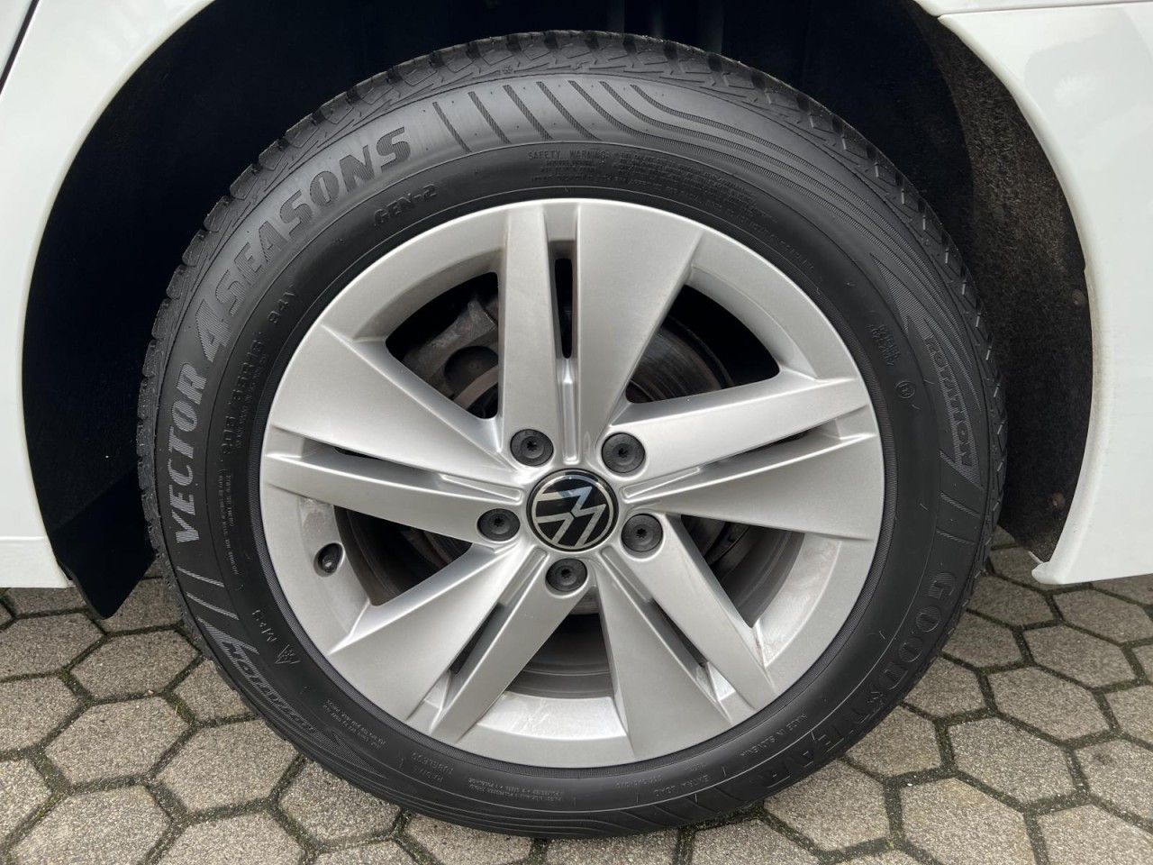 Volkswagen Golf - Bild 18