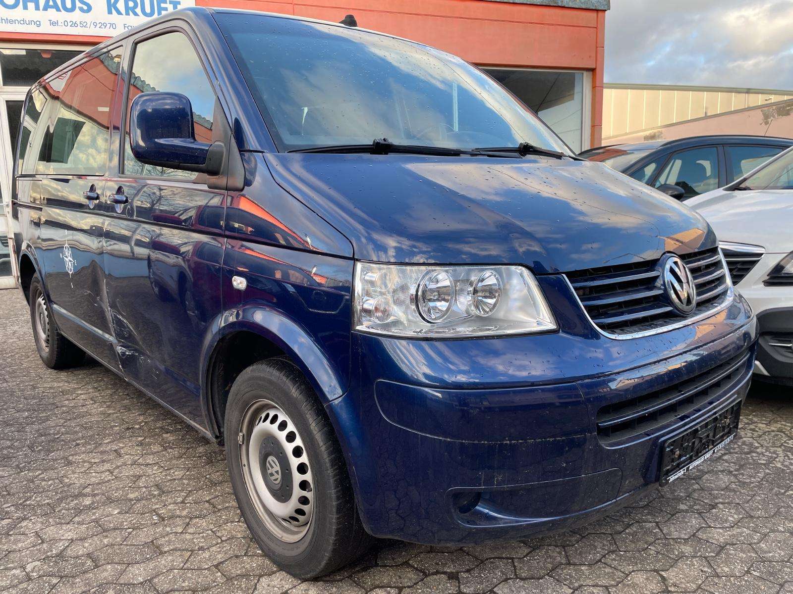 Volkswagen T5 Caravelle°Climatr.°Webasto°AHK°8 Sitze°8-fach