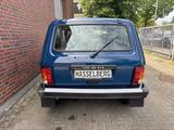 Lada Niva TAIGA Day 4x4 wie neu 2121DE Standhzg. Navi - Lada Gebrauchtwagen von 2014