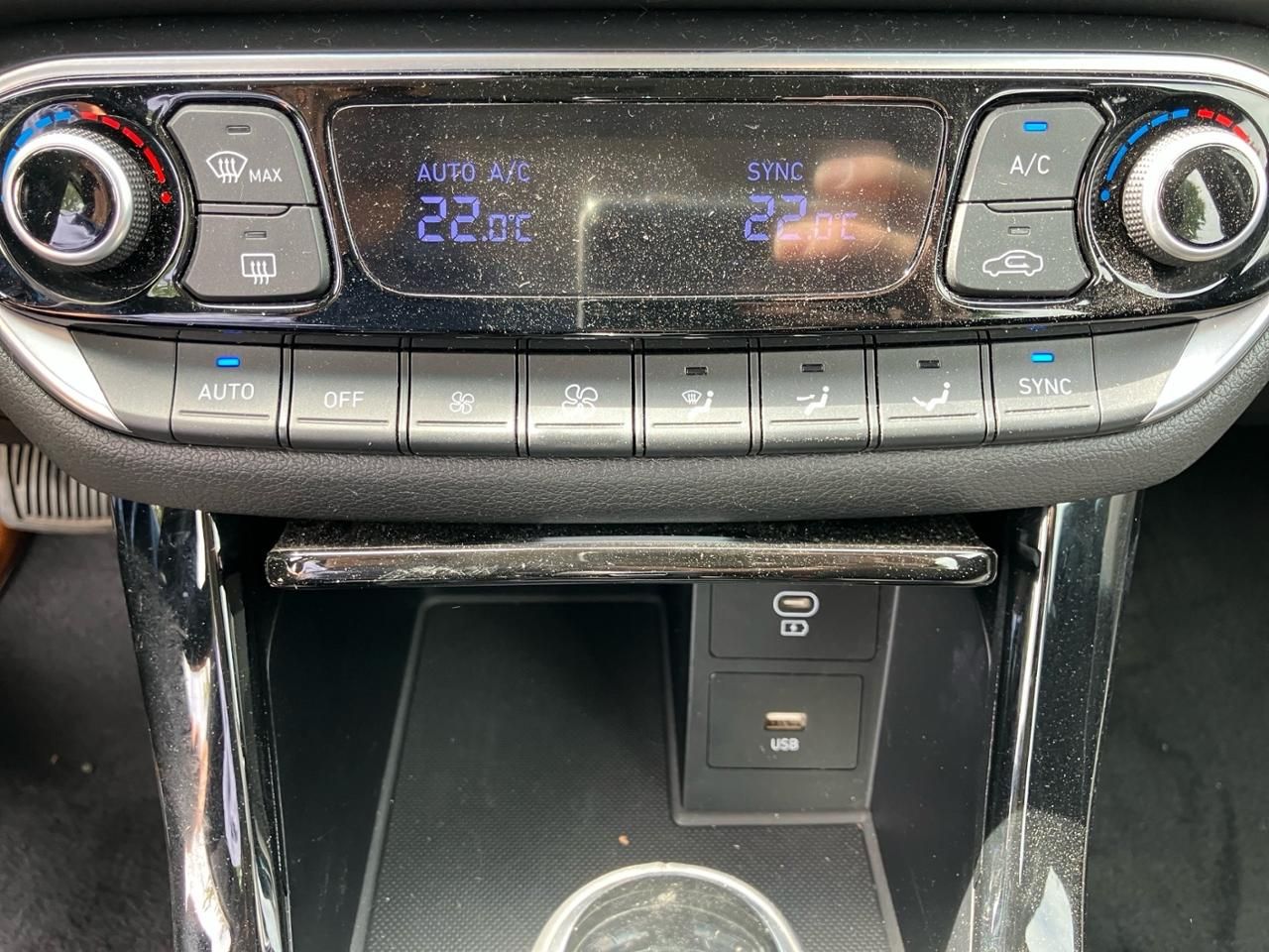 Fahrzeugabbildung Hyundai i30 1.0 T-GDI Prime LED*NAVI*TEMPO*WINTER*CARPL*