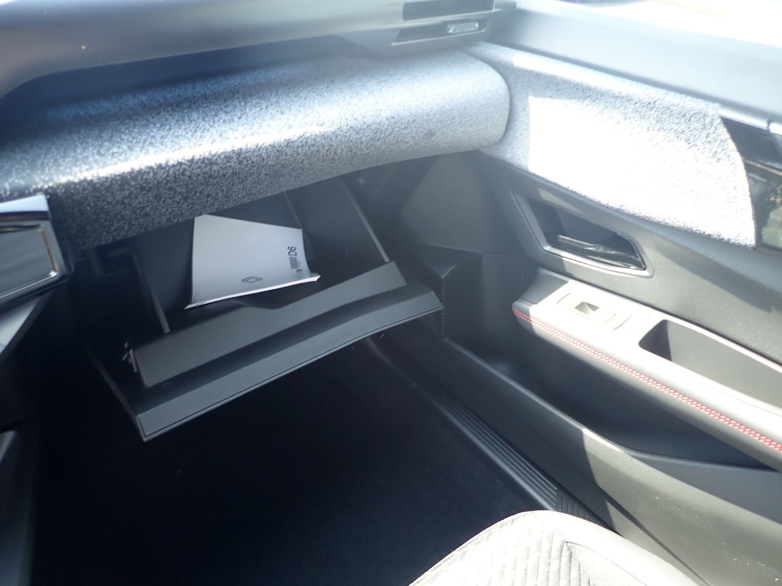 Fahrzeugabbildung Renault Clio Techno TCe 115