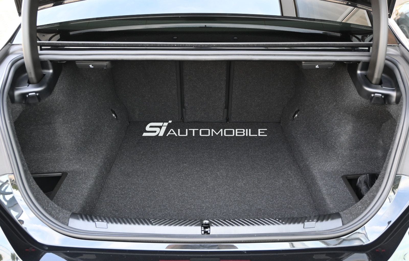Fahrzeugabbildung BMW 520d xDr. °ACC°Merino°STANDHEIZ°360°PANO°SITZBEL