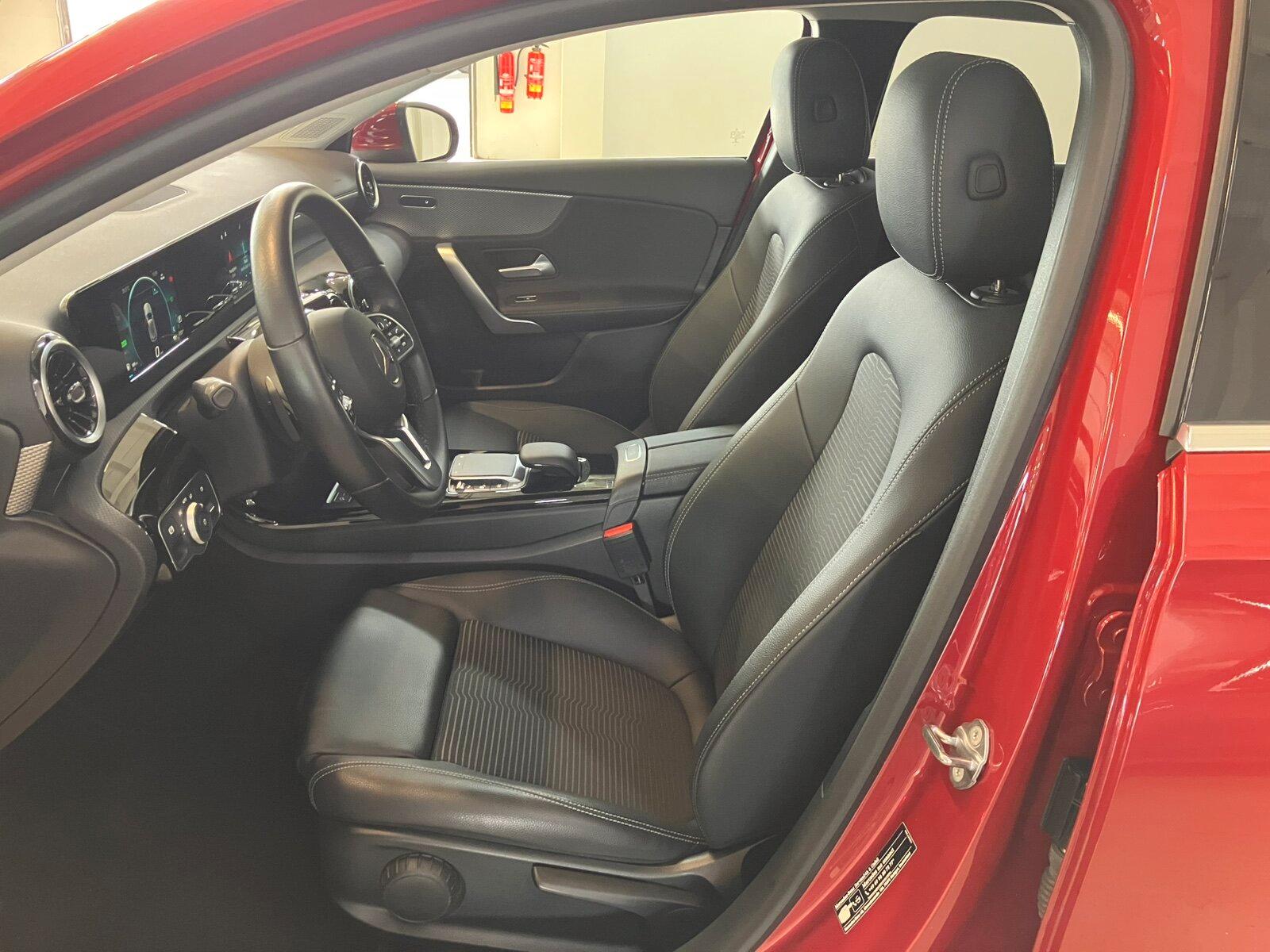 Mercedes-Benz A 250 e Progres MBUX RüCam LED Spur DABCarPlay
