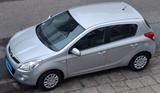 Hyundai i20 1.2 Cl., neue Kupplung, Bremsen u. Reifen - Hyundai i20 in Herne