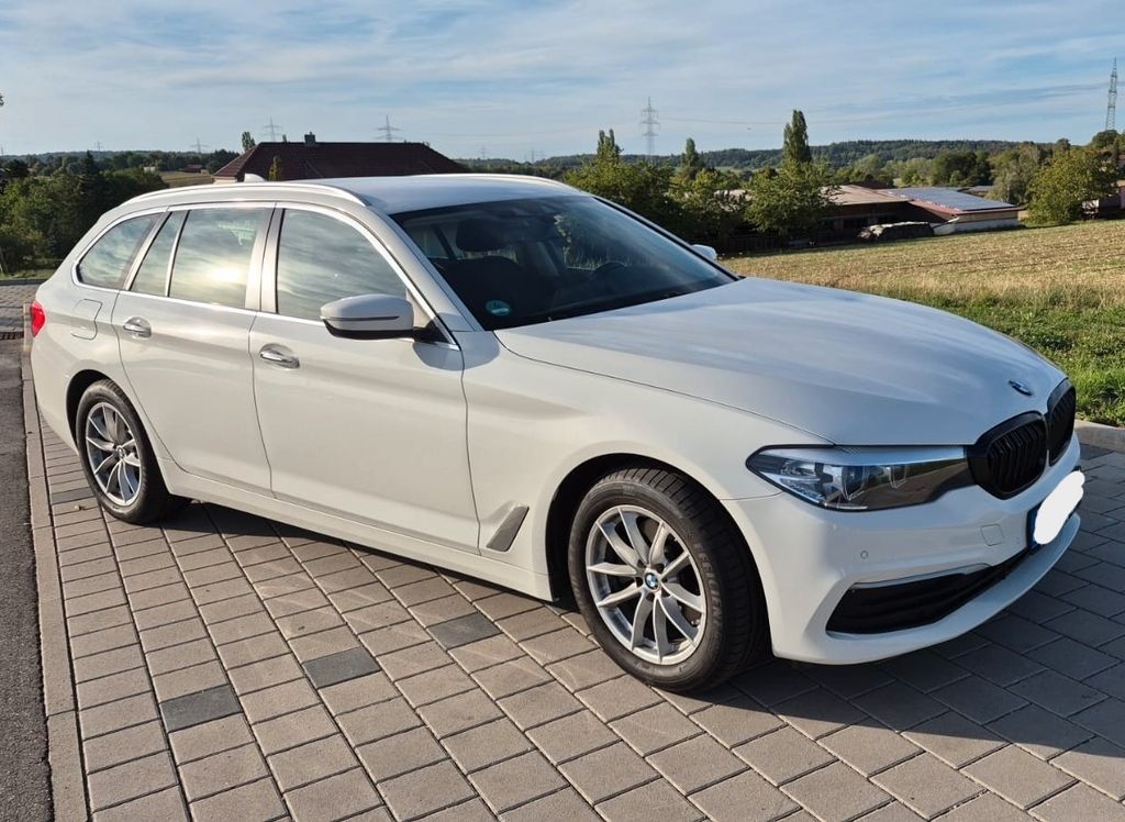 Image of BMW 520