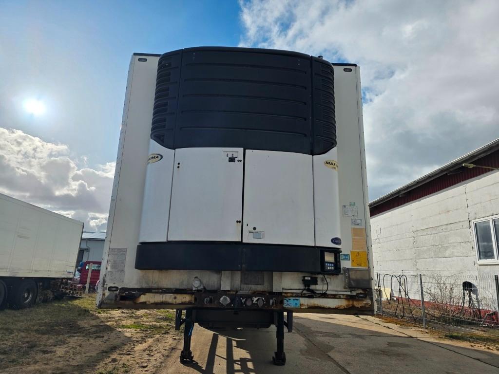 Schmitz Cargobull City Tiefkühler, 2. Achs drehbar, 3 to Ladebordw