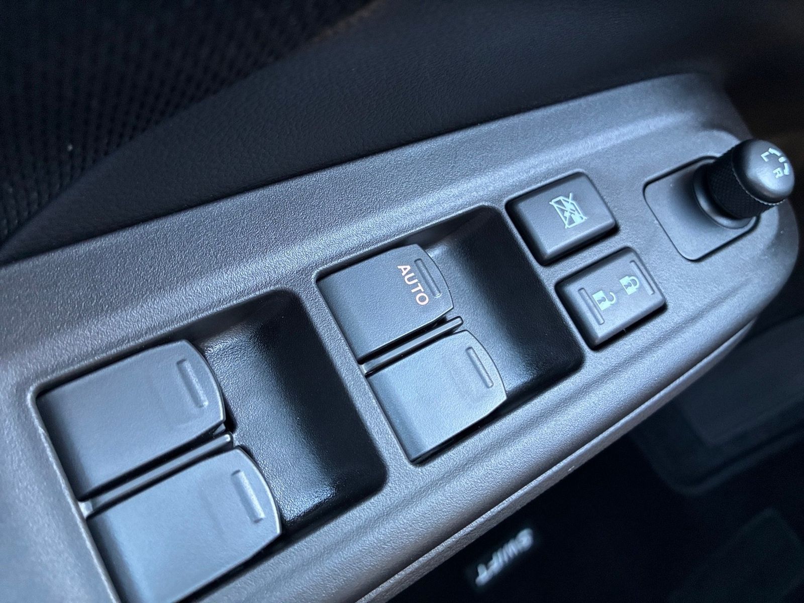 Fahrzeugabbildung Suzuki Swift 1.2 Dualjet 60 kW Comfort Kamera,LED,Navi