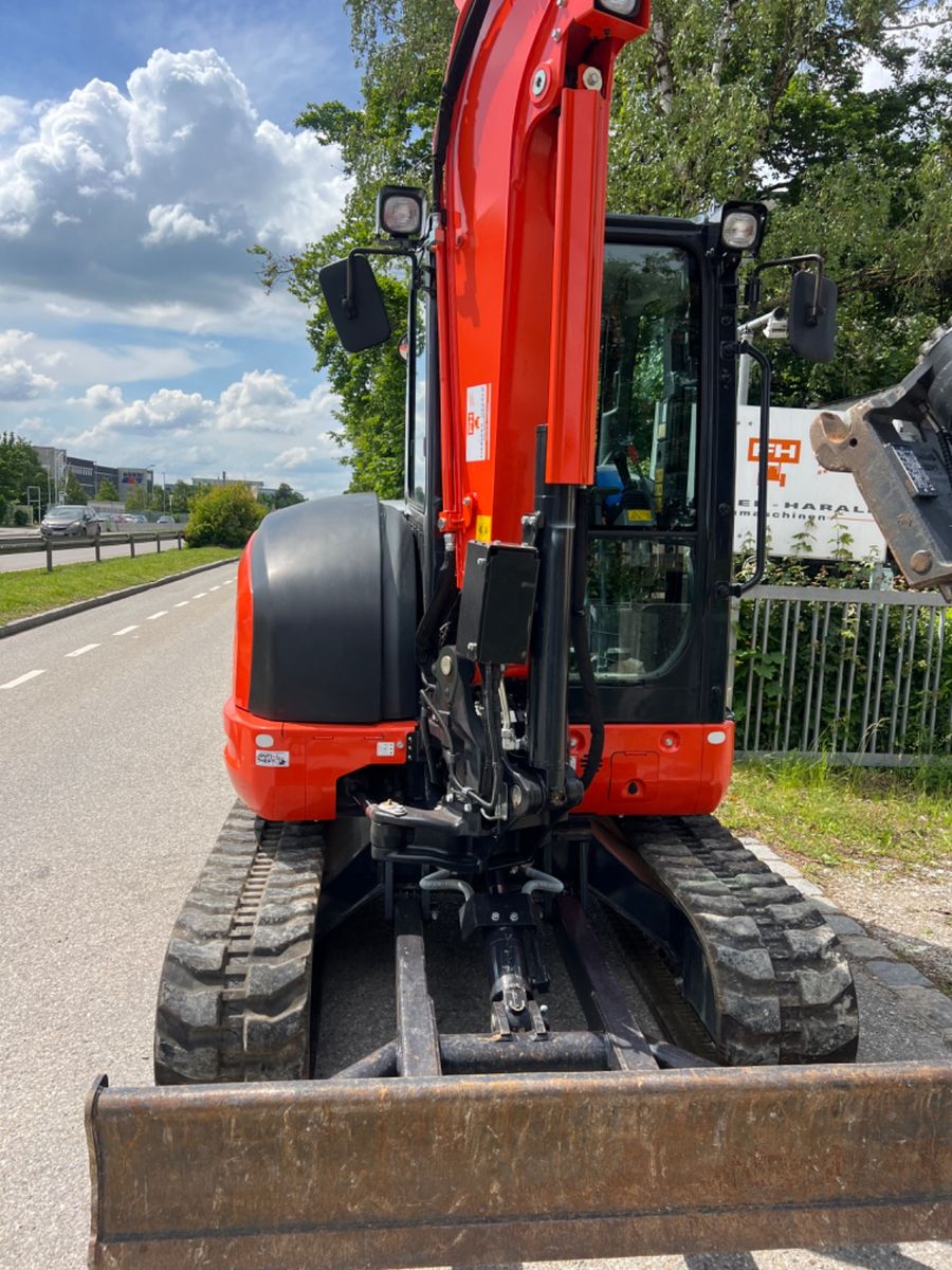 Fahrzeugabbildung Kubota KX 042-4alpha -Powertilt HS03 ( TB 240, TB250),