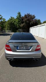 Mercedes-Benz C 63 AMG Coupé Autom. AMG - Mercedes-Benz C63 aus dem Jahr 2012