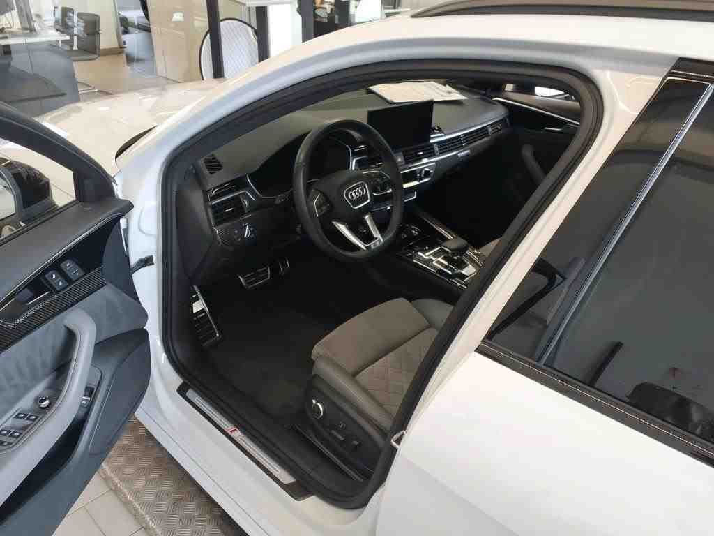 Audi A4 - Bild 6
