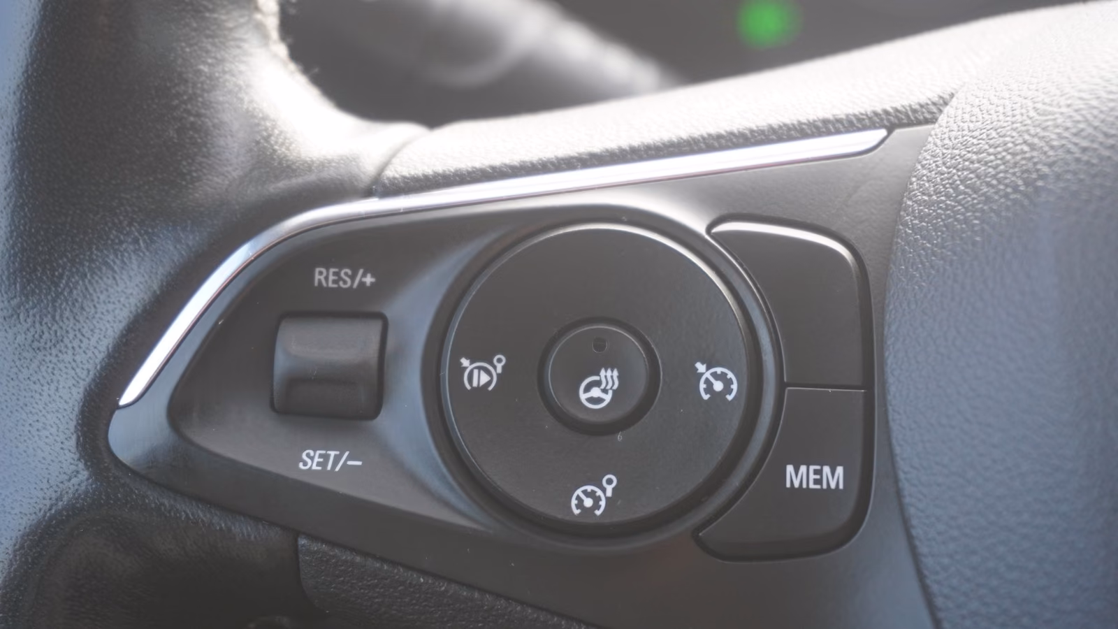 Opel Mokka 1.2 Turbo Elegance LED Navi AHK Kamera DAB