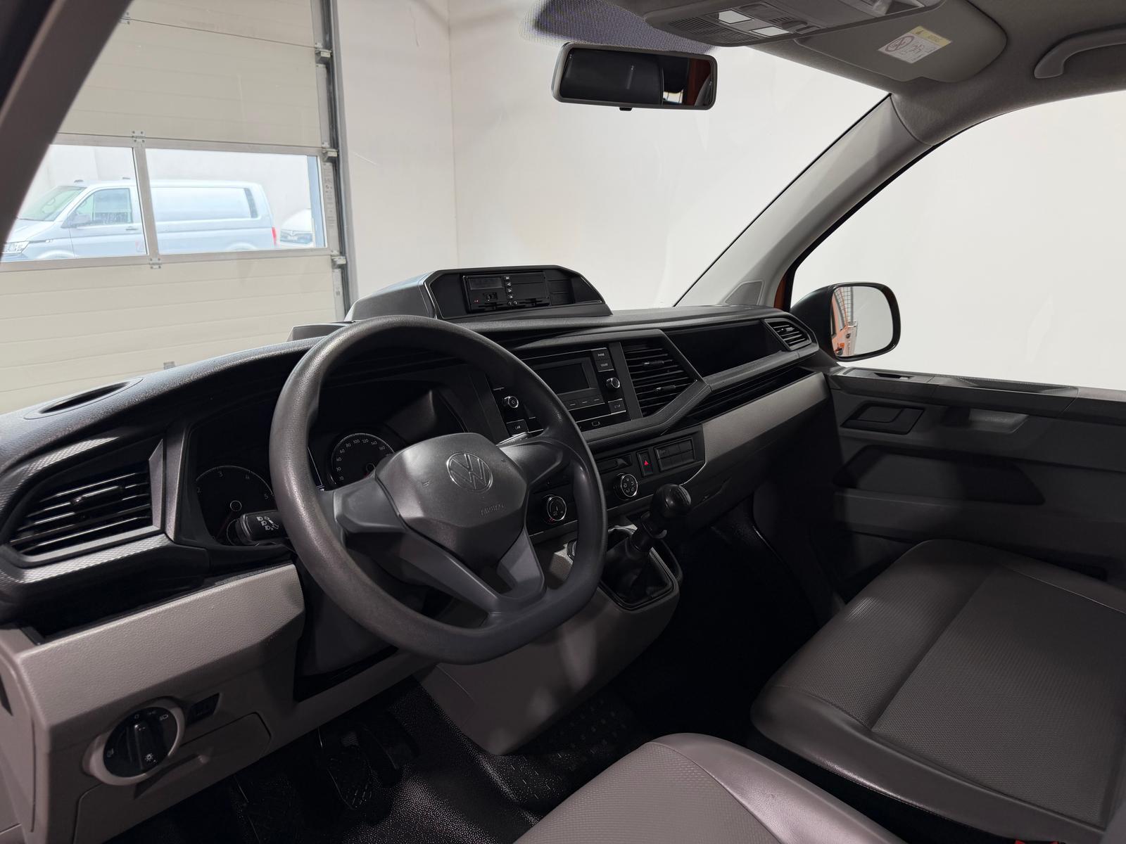Volkswagen T6.1 Pritsche-Doka (6-Si.),Klima,Radio,AHK