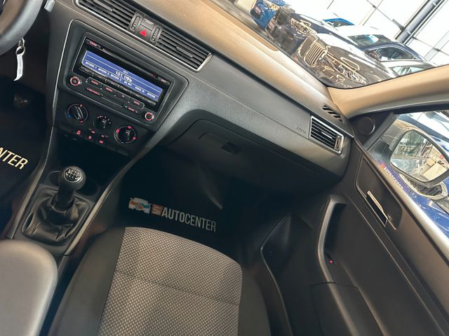 MYAUTOCENTER – Gebraucht- und Jahreswagen mit Werkstattservice in Pfaffenhofen Seat Toledo Reference *1. Hand*Klima*Radio*CD-Player*
