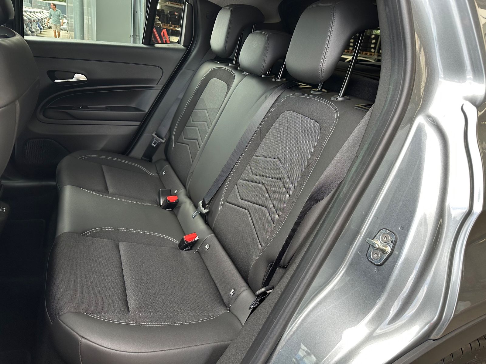 Fahrzeugabbildung Jeep Avenger Altitude Electric LED+SHZ+KEYLESS+VCOCK