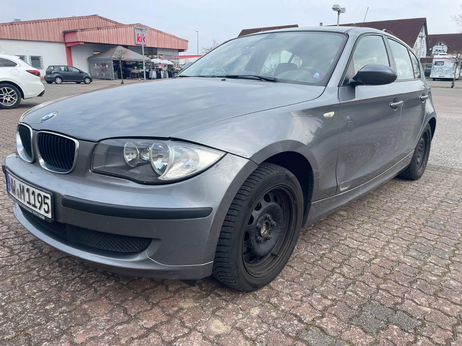 BMW 118 1 Limousine 118d EXPORT