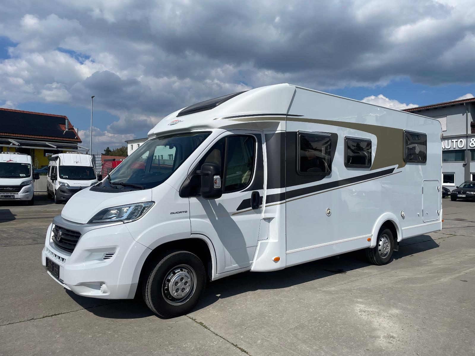 Carado T447 Automatik-Einzelbetten-Navi-Kamera