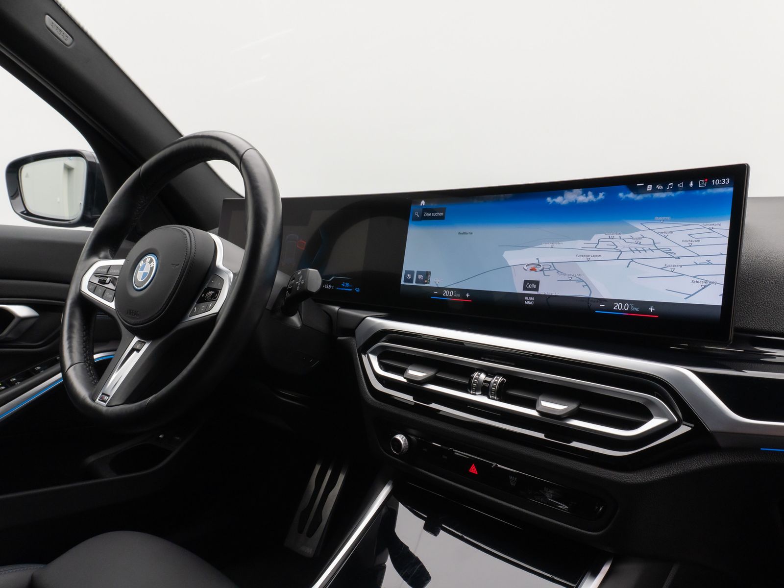 Fahrzeugabbildung BMW 330e M Sport Kamera DAB HiFi Lenkrhzg Alarm 19"